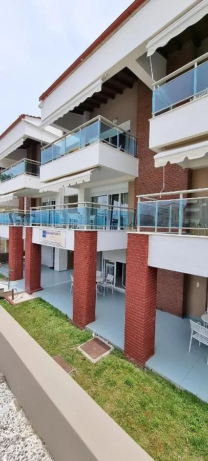 ** Апарт-отель Bungalow White Apartments Полихроно Греция